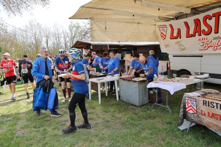 La Lastrense 2026 - ristoro alla Ginestra
